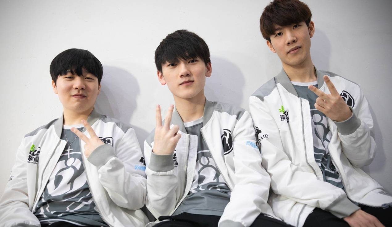 球迷热议的 球迷热议的