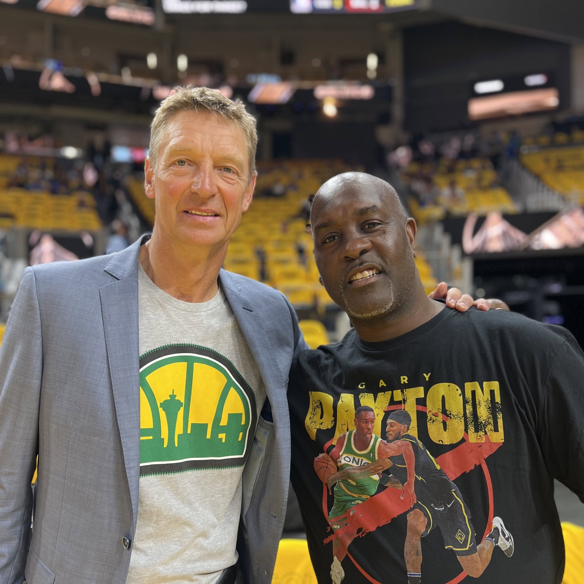 还是外线投 还是外线投