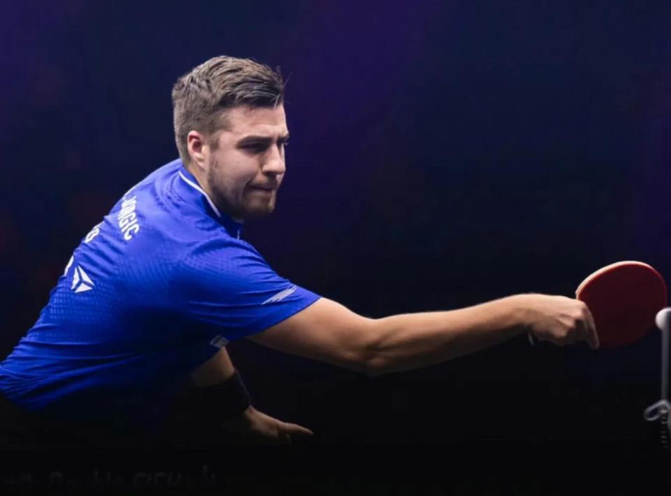 U型场地滑 U型场地滑