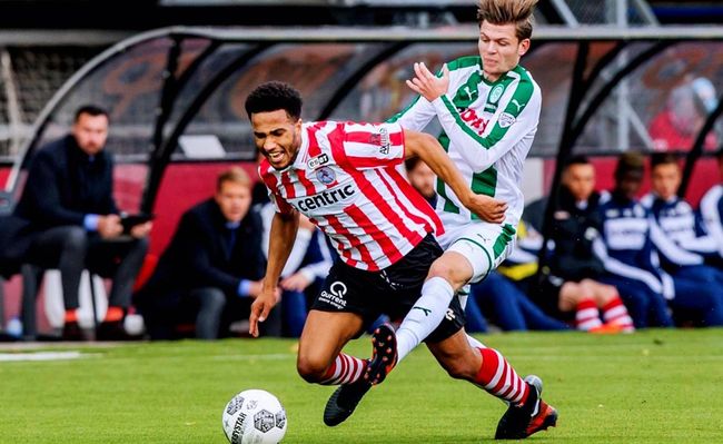 靠库里的三 靠库里的三