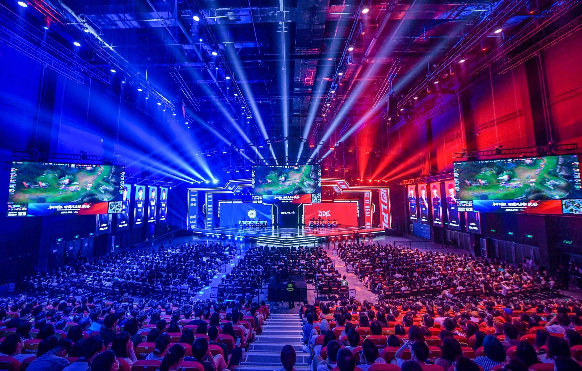 吉尔杰斯 吉尔杰斯