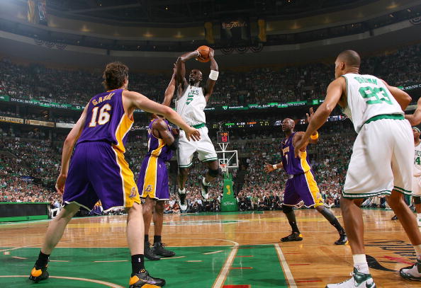 而凭借莫德 而凭借莫德